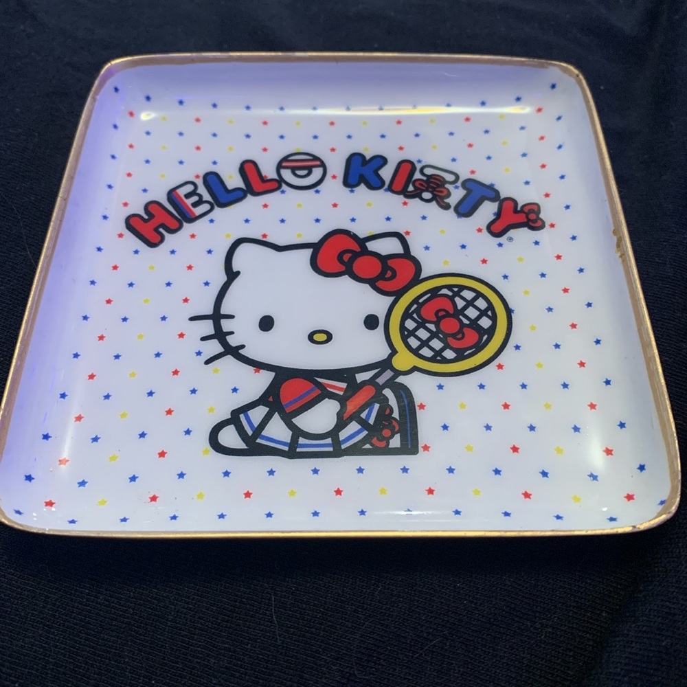 Hello kitty dish